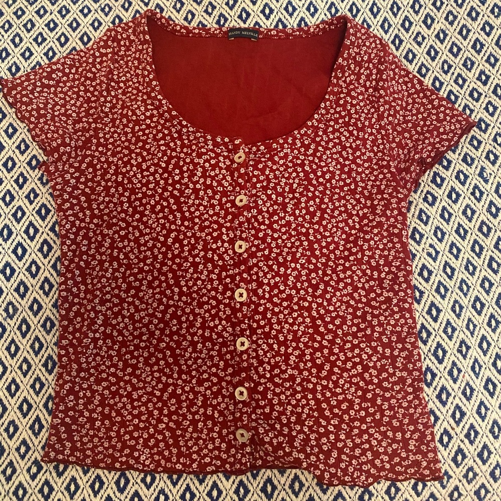 Brandy Melville Zelly Top